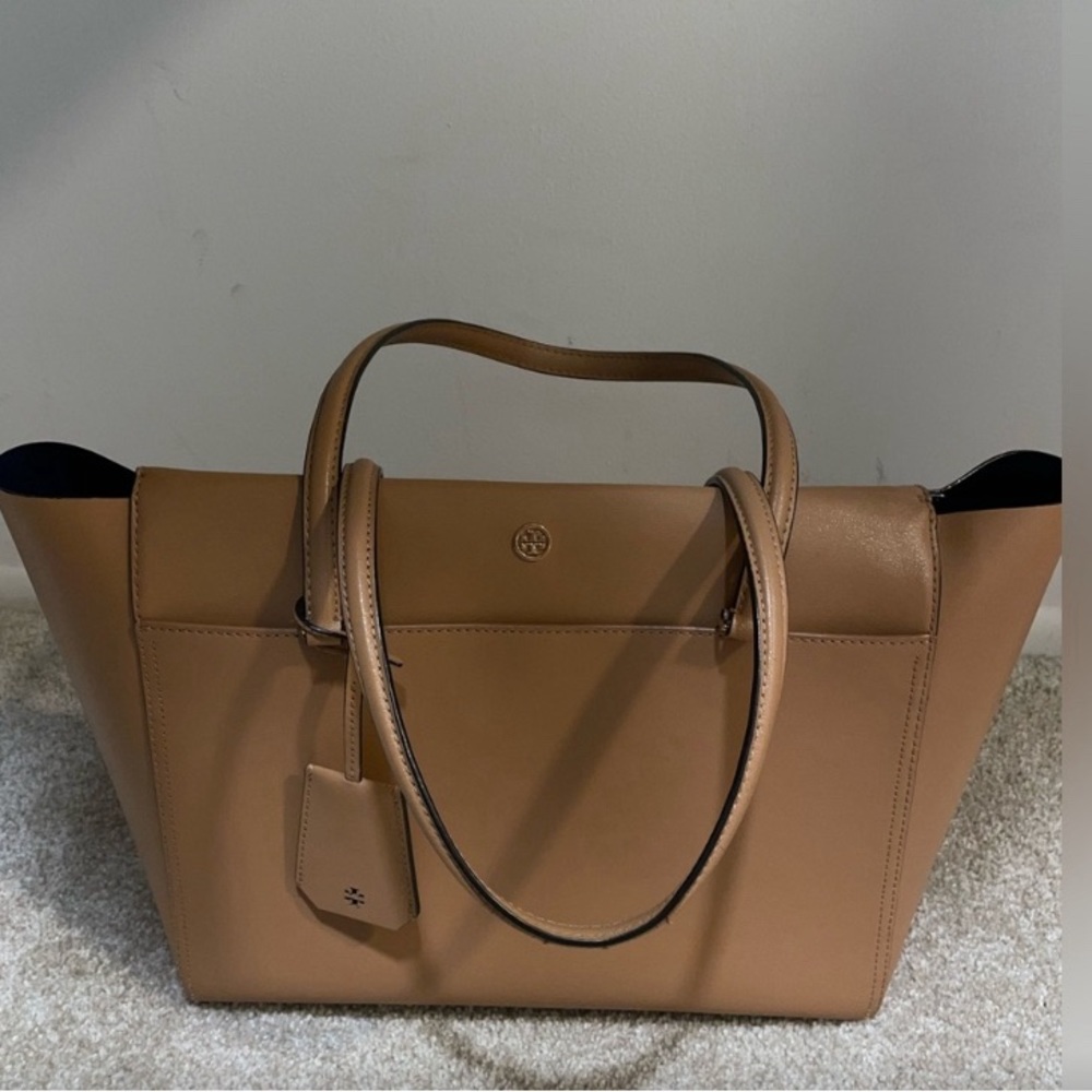 Large Tory Burch Parker Leather Tote/Tan